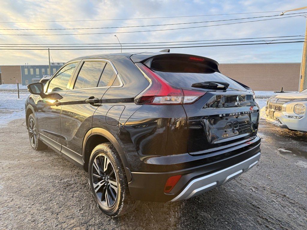 2024 Mitsubishi Eclipse Cross SE S-AWC in Oakville, Ontario - 6 - w1024h768px