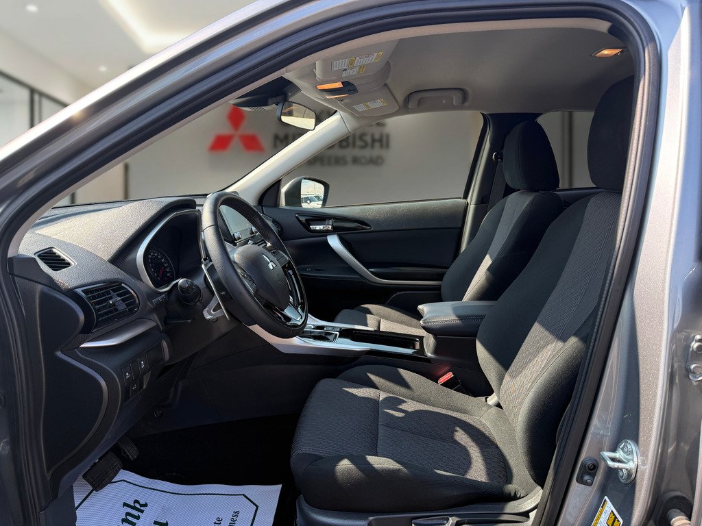 2024 Mitsubishi Eclipse Cross SE   S-AWC   CPO   RATES AS LOW AS 0.90% in Oakville, Ontario - 11 - w1024h768px