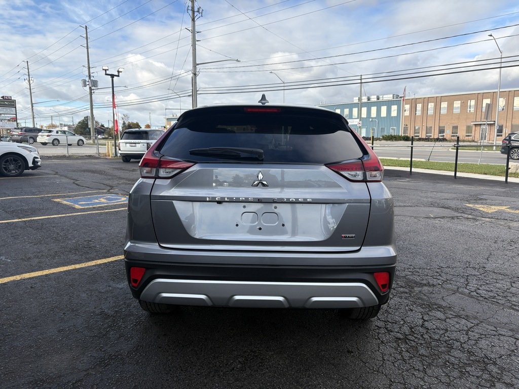 2025 Mitsubishi Eclipse Cross SE   CPO   S-AWC   CARPLAY   RATES AS LOW AS 0.9% in Oakville, Ontario - 7 - w1024h768px