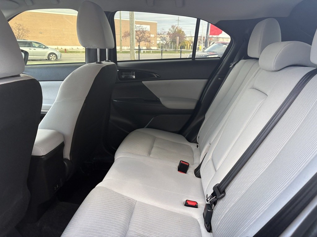 2025 Mitsubishi Eclipse Cross SE   CPO   S-AWC   CARPLAY   RATES AS LOW AS 0.9% in Oakville, Ontario - 20 - w1024h768px
