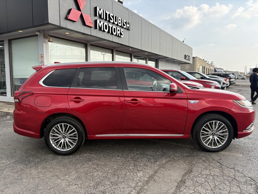 2020 Mitsubishi OUTLANDER PHEV SEL   S-AWC   CPO   RATES LOW AS 0.9%   ROOF in Oakville, Ontario - 9 - w1024h768px