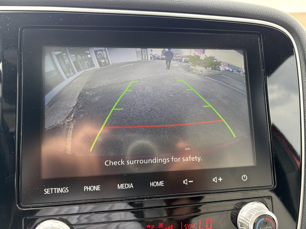 2020 Mitsubishi OUTLANDER PHEV SEL   S-AWC   CPO   RATES LOW AS 0.9%   ROOF in Oakville, Ontario - 17 - w1024h768px