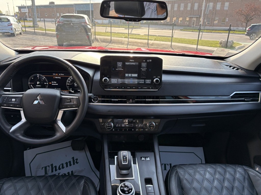 2023 Mitsubishi OUTLANDER PHEV SEL   S-AWC   CPO   PHEV   RATES AS LOW AS 0.9% in Oakville, Ontario - 20 - w1024h768px
