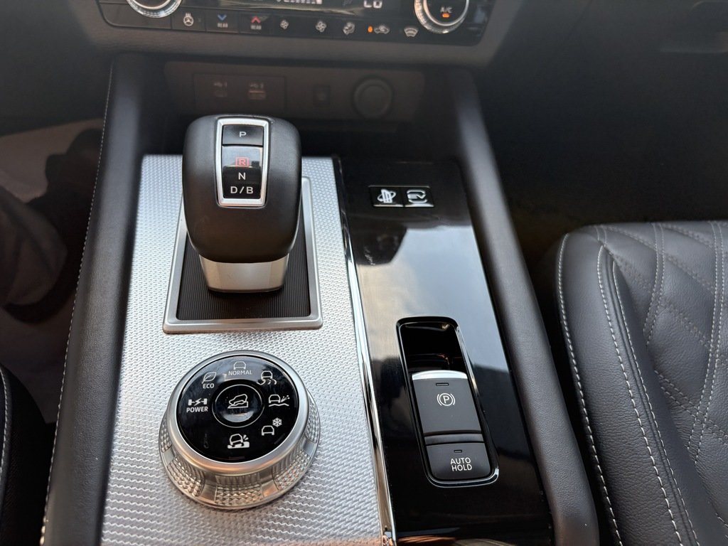 2024 Mitsubishi OUTLANDER PHEV CPO   GT   S-AWC   PHEV   7 PASS   LTHR   BOSE in Oakville, Ontario - 21 - w1024h768px