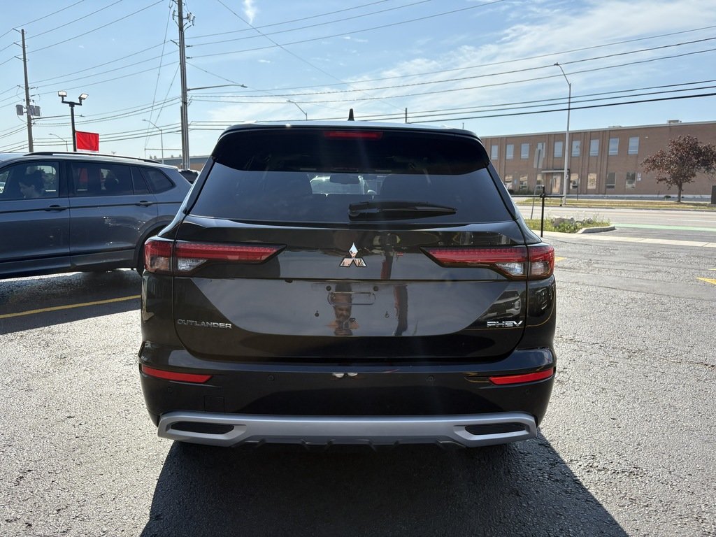 2024 Mitsubishi OUTLANDER PHEV CPO   GT   S-AWC   PHEV   7 PASS   LTHR   BOSE in Oakville, Ontario - 7 - w1024h768px