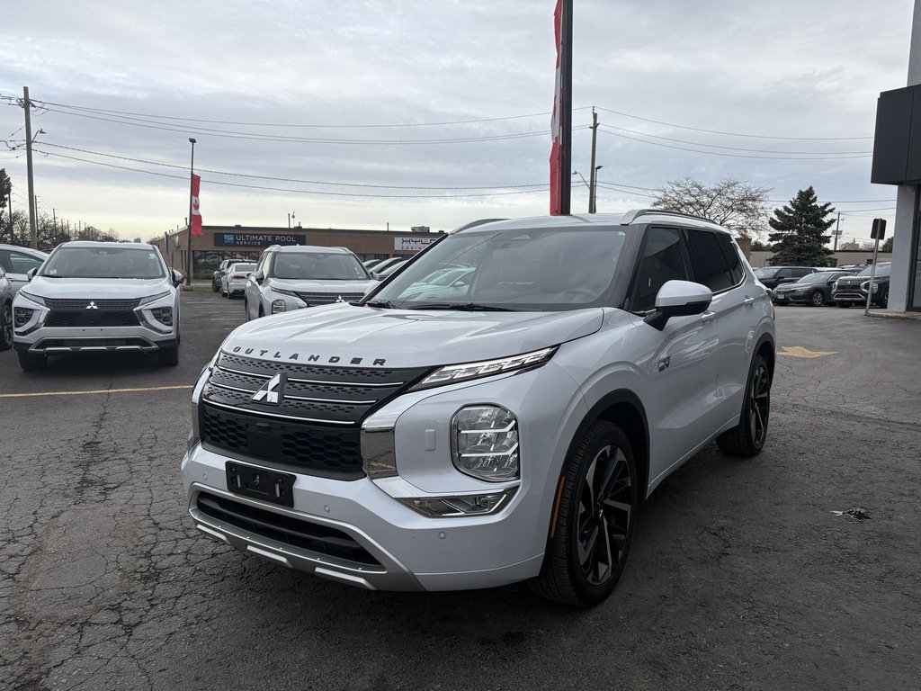 2024 Mitsubishi Outlander PHEV GT   S-AWC   CPO   7 PASS   HUD   BOSE   360 CAM in Oakville, Ontario - 4 - w1024h768px