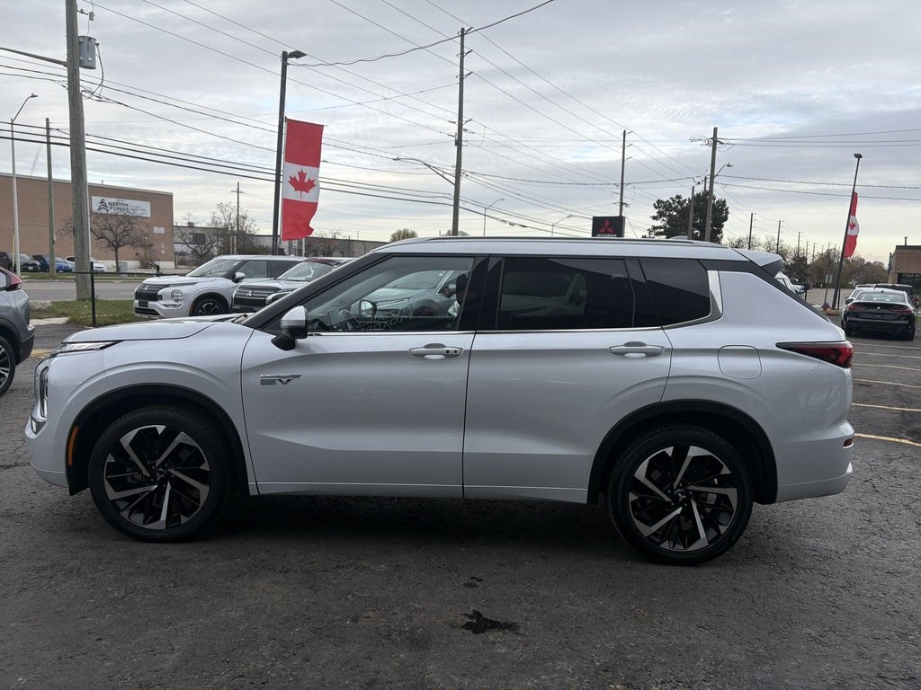 2024 Mitsubishi Outlander PHEV GT   S-AWC   CPO   7 PASS   HUD   BOSE   360 CAM in Oakville, Ontario - 5 - w1024h768px