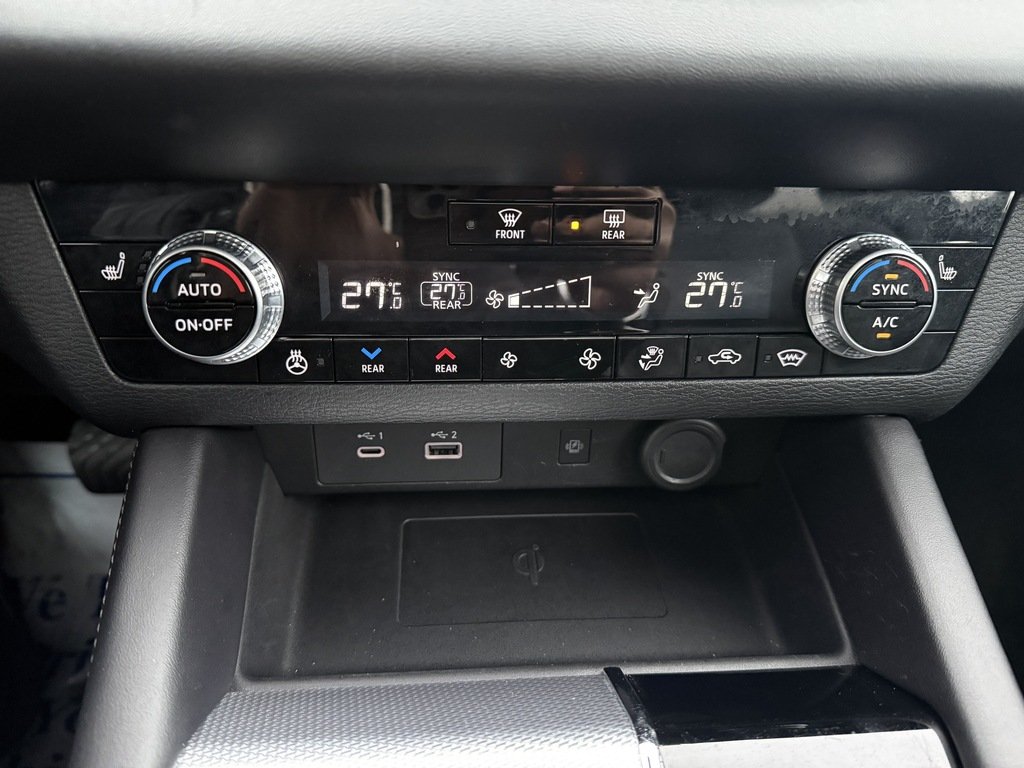 2024 Mitsubishi Outlander PHEV GT S-AWC in Oakville, Ontario - 18 - w1024h768px