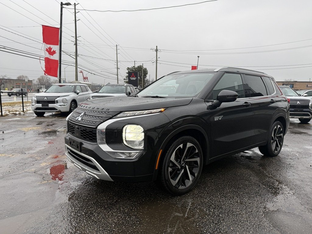 2024 Mitsubishi Outlander PHEV GT   S-AWC   CPO   7 PASS   HUD   BOSE   360 CAM in Oakville, Ontario - 4 - w1024h768px