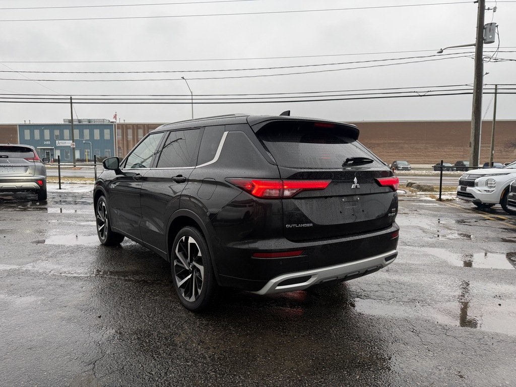 2024 Mitsubishi Outlander PHEV GT   S-AWC   CPO   7 PASS   HUD   BOSE   360 CAM in Oakville, Ontario - 6 - w1024h768px