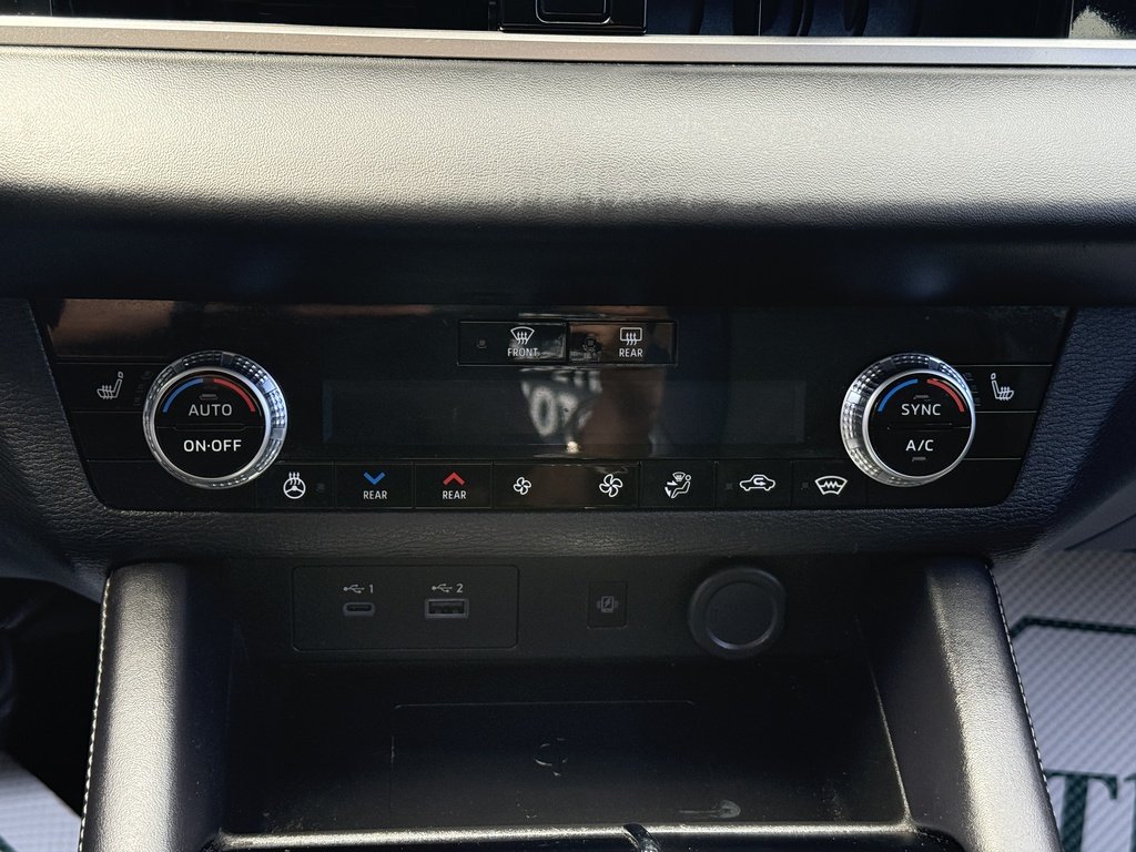 2024 Mitsubishi Outlander PHEV LE   S-AWC   PHEV   7 PASS   360 CAM   PANO in Oakville, Ontario - 18 - w1024h768px