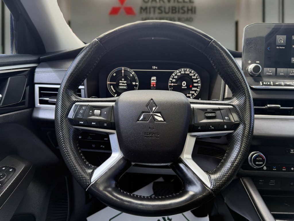2024 Mitsubishi Outlander PHEV LE   S-AWC   PHEV   7 PASS   360 CAM   PANO in Oakville, Ontario - 16 - w1024h768px