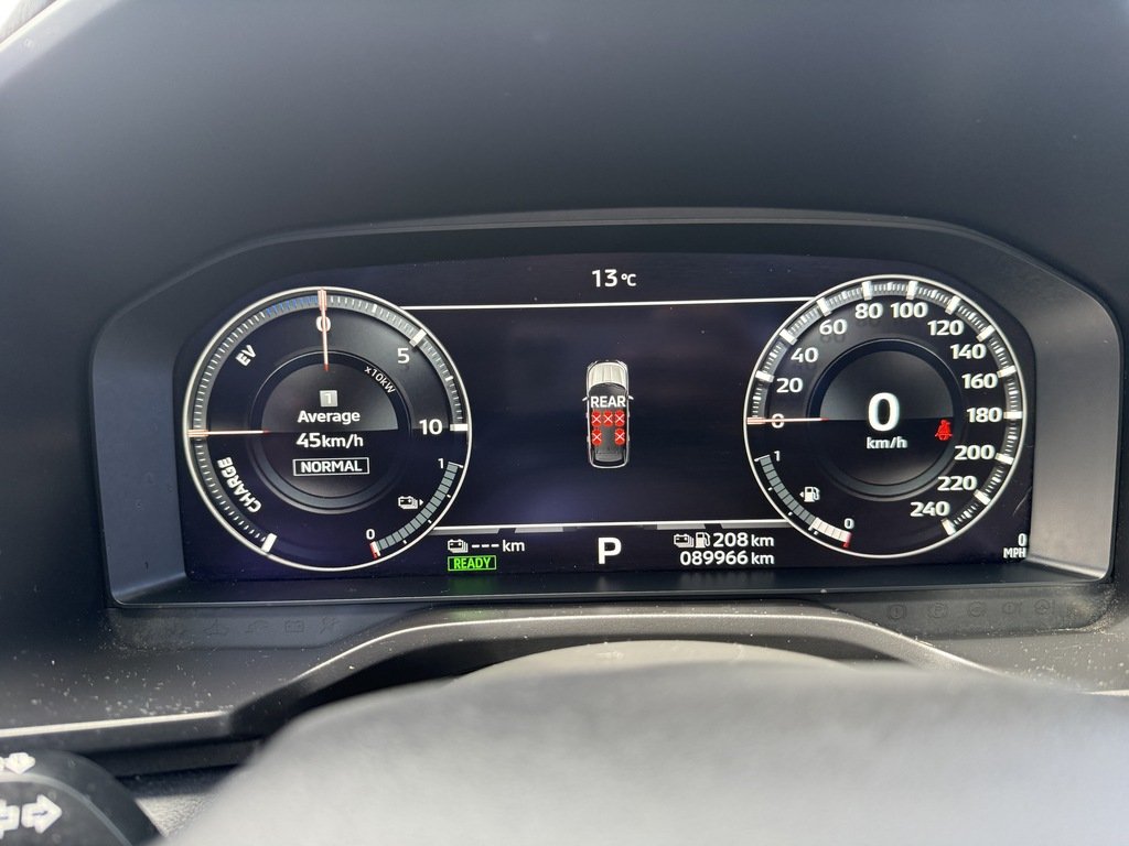 2024 Mitsubishi Outlander PHEV LE   S-AWC   PHEV   7 PASS   360 CAM   PANO in Oakville, Ontario - 14 - w1024h768px