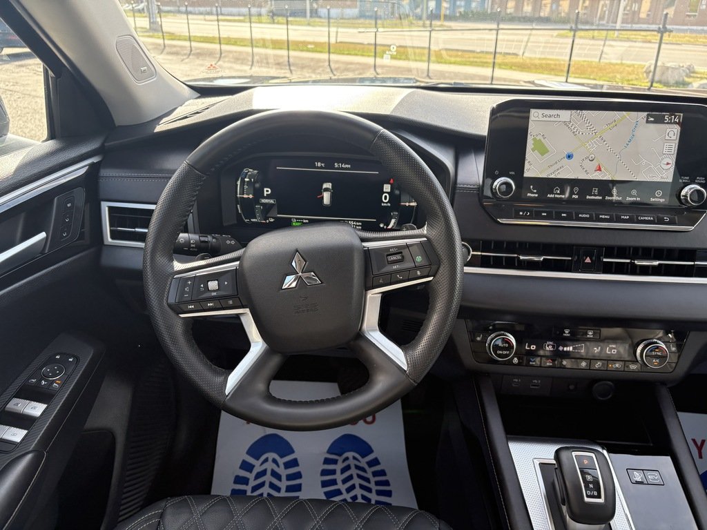 2025 Mitsubishi OUTLANDER PHEV CPO   GT   S-AWC   RATES AS LOW AS 0.9%   7 PASS in Oakville, Ontario - 15 - w1024h768px