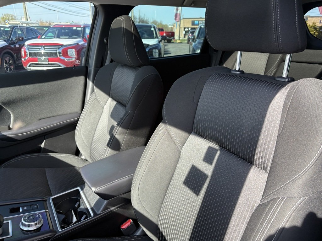 2022 Mitsubishi Outlander SE   S-AWC   7 PASS   PANO   CARPLAY   BLIND SPOT in Oakville, Ontario - 11 - w1024h768px