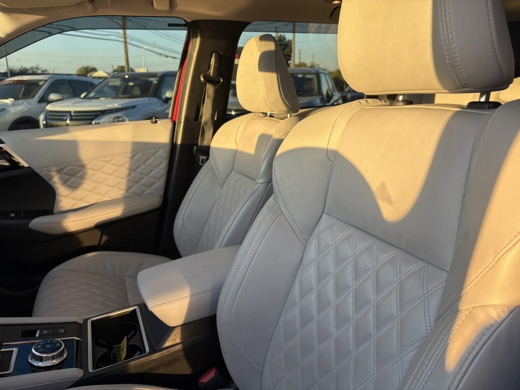 2022 Mitsubishi Outlander SEL   S-AWC   7 PASS   360 CAM   PANO   NAV in Oakville, Ontario - 11 - w1024h768px