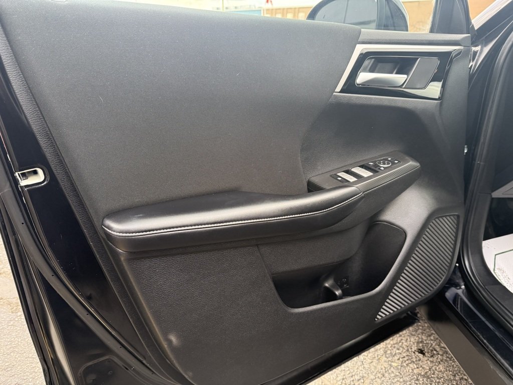 2022 Mitsubishi Outlander ES   S-AWC   CARPLAY   BU CAM   7 PASS in Oakville, Ontario - 10 - w1024h768px