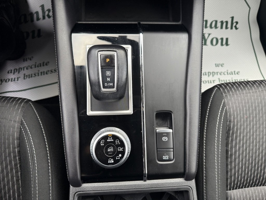 2022 Mitsubishi Outlander ES   S-AWC   CARPLAY   BU CAM   7 PASS in Oakville, Ontario - 19 - w1024h768px