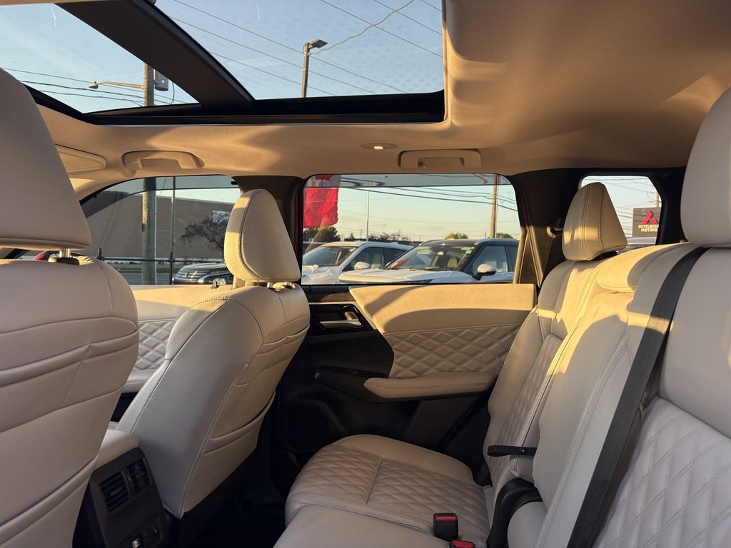 2022 Mitsubishi Outlander SEL   S-AWC   7 PASS   360 CAM   PANO   NAV in Oakville, Ontario - 23 - w1024h768px