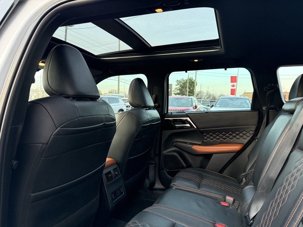 2023 Mitsubishi Outlander GT-P   CPO   S-AWC   7 PASS   PANO   BOSE   NAV in Oakville, Ontario - 20 - w1024h768px