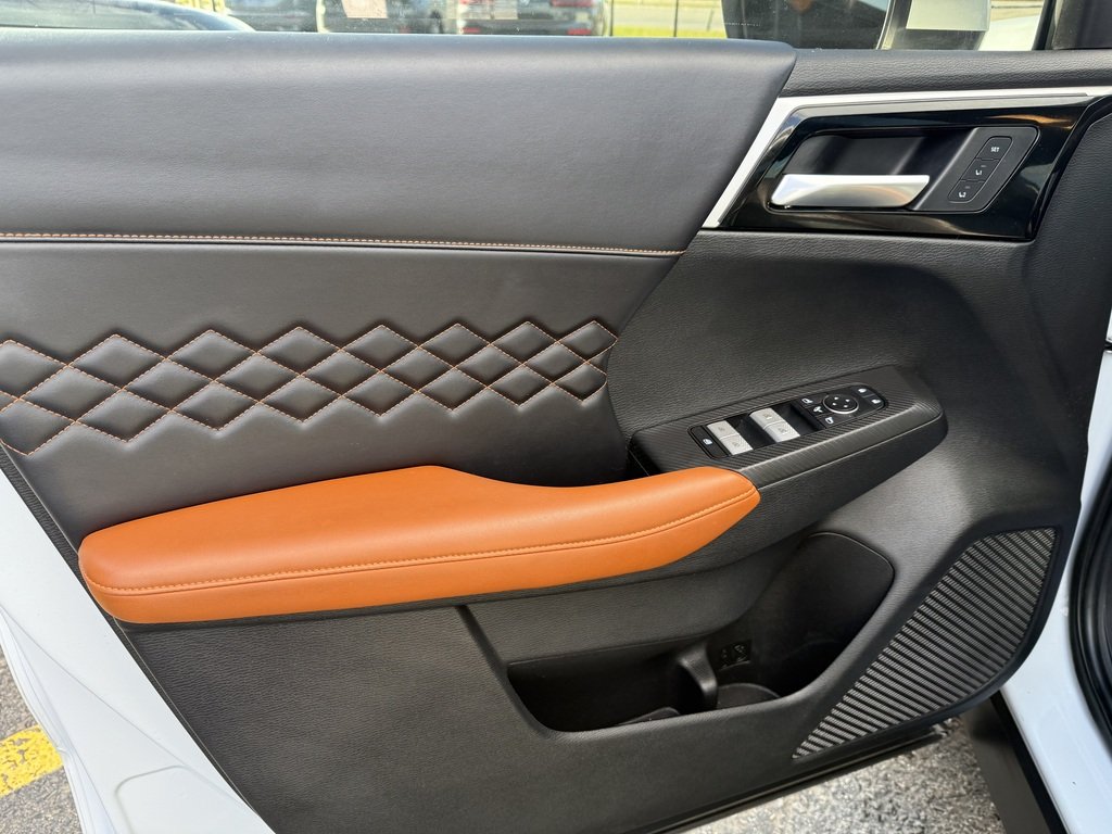 2023 Mitsubishi Outlander GT-P   CPO   S-AWC   7 PASS   PANO   BOSE   NAV in Oakville, Ontario - 10 - w1024h768px