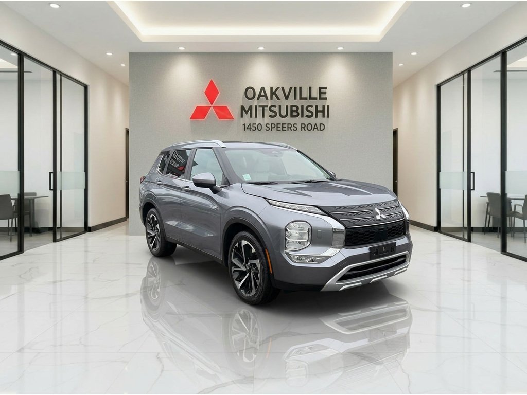 2023 Mitsubishi Outlander GT-PREM   7PASS   CPO   RATES STARTING 0.9% in Oakville, Ontario - 2 - w1024h768px
