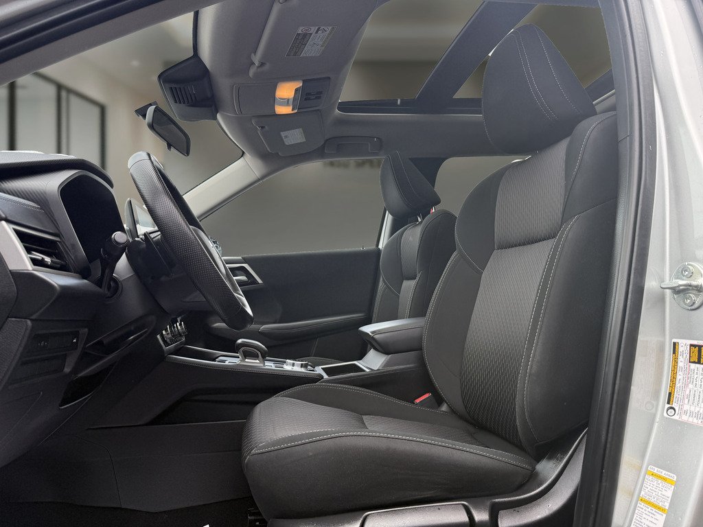 2023 Mitsubishi Outlander SE   S-AWC   CPO   RATES AS LOW AS 0.90% in Oakville, Ontario - 11 - w1024h768px