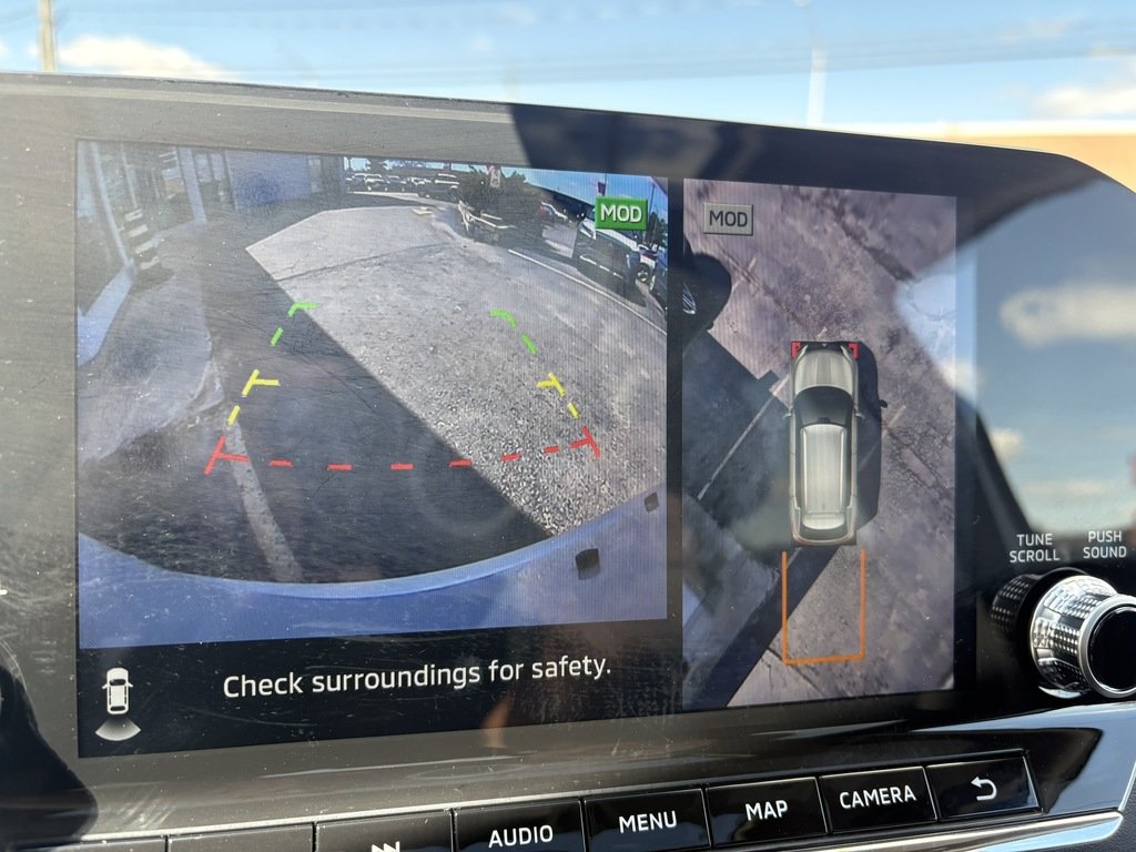 2024 Mitsubishi Outlander LE   S-AWC   RATES AS LOW AS 0.90 %   PANO   NAV in Oakville, Ontario - 18 - w1024h768px