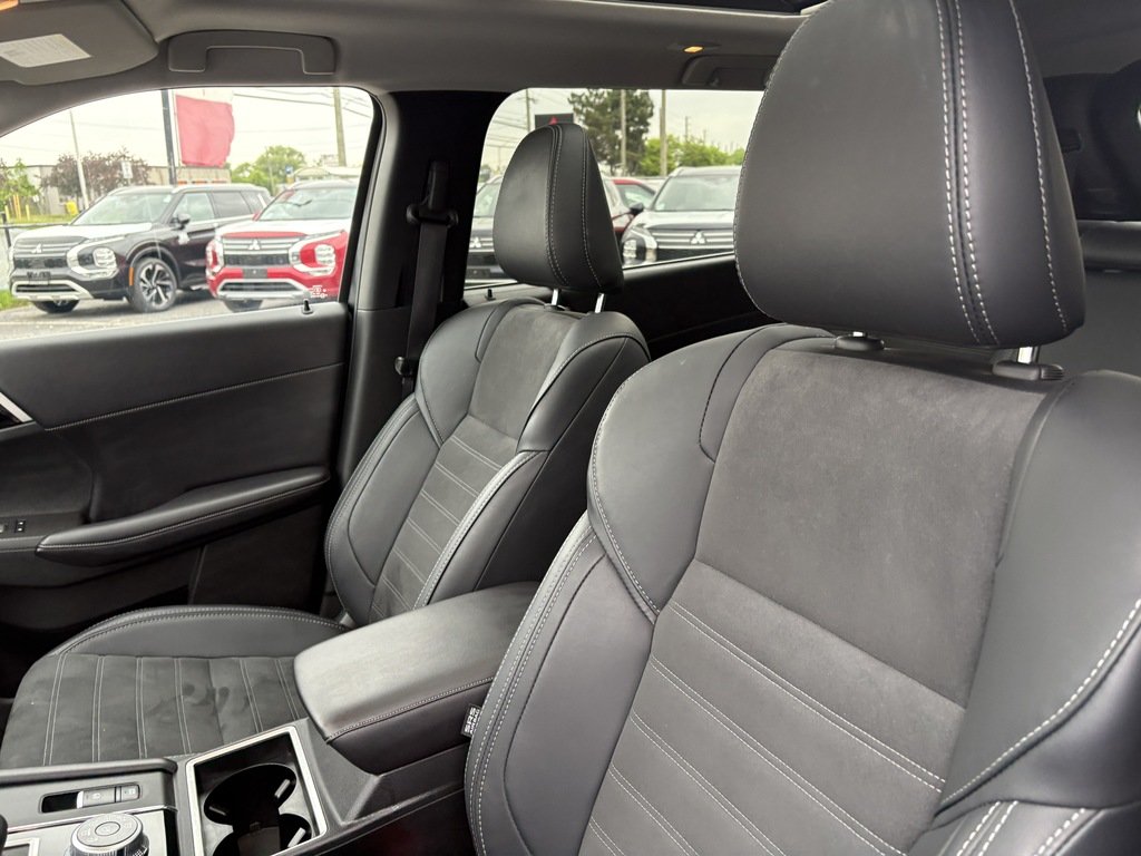 2024 Mitsubishi Outlander LE   S-AWC   7 PASS   NAV   360 CAM   HTD SEATS in Oakville, Ontario - 11 - w1024h768px