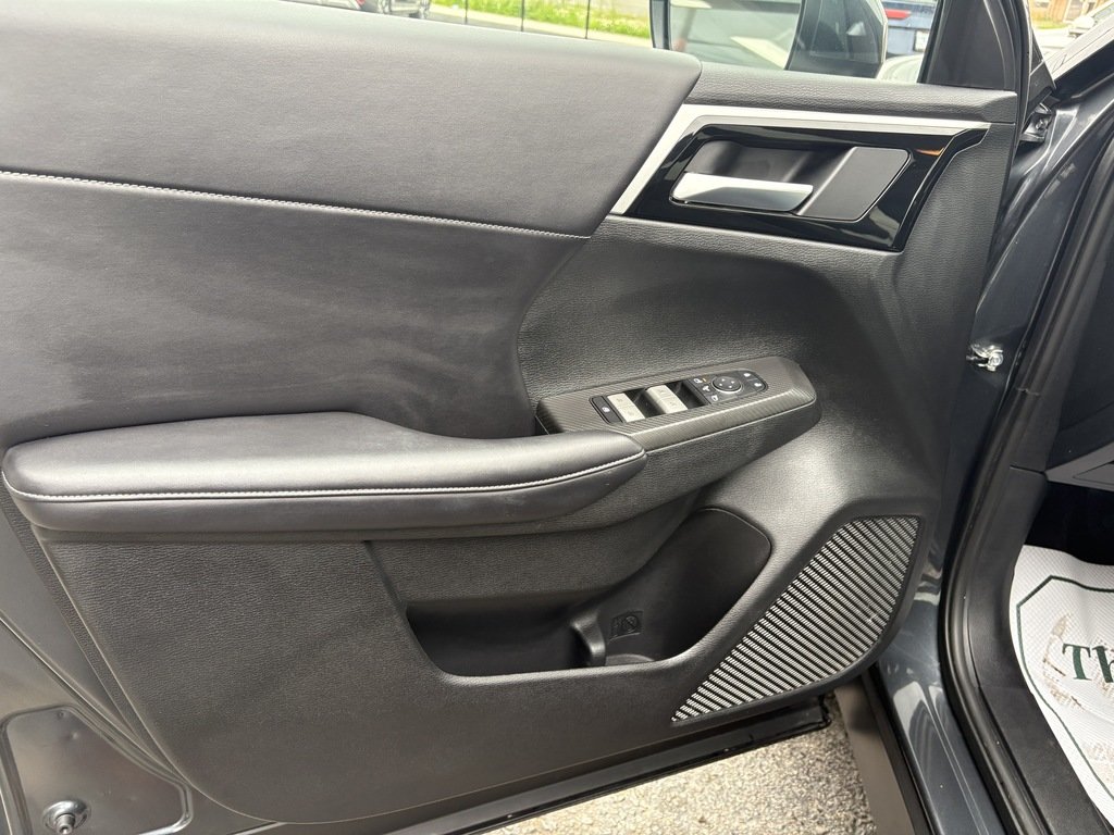 2024 Mitsubishi Outlander LE   S-AWC   7 PASS   NAV   360 CAM   HTD SEATS in Oakville, Ontario - 10 - w1024h768px