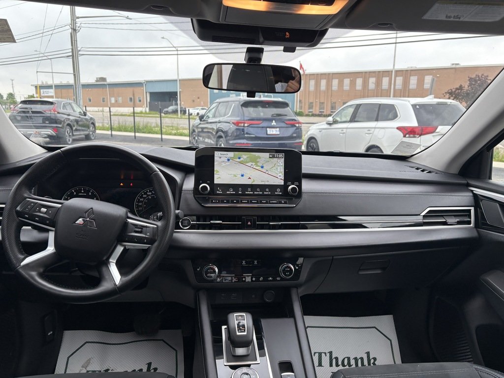 2024 Mitsubishi Outlander LE   S-AWC   7 PASS   NAV   360 CAM   HTD SEATS in Oakville, Ontario - 20 - w1024h768px