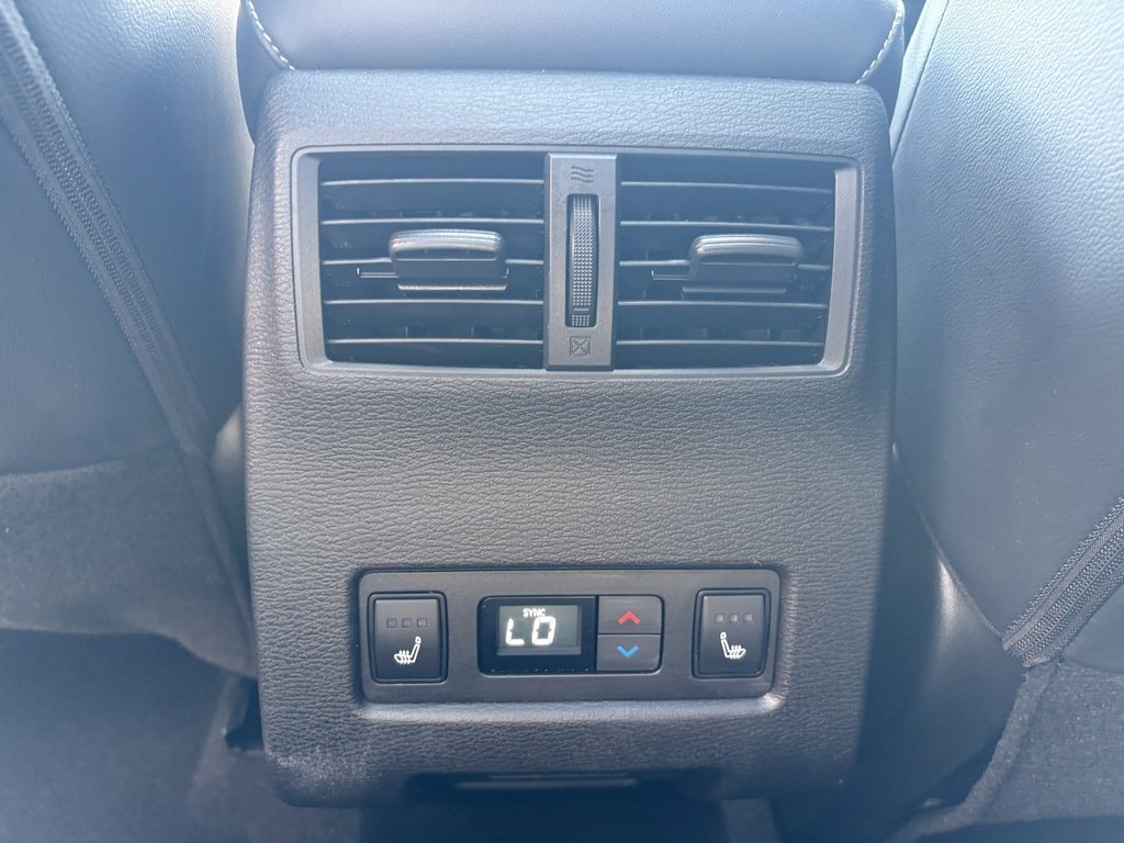 2024 Mitsubishi Outlander CPO   SEL   S-AWC   LEATAHER   7 PASS   360 CAM in Oakville, Ontario - 22 - w1024h768px