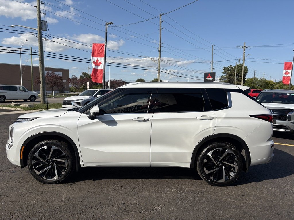 2024 Mitsubishi Outlander GT   CPO   7 PASS   S-AWC   LTHR   360 CAM   NAV in Oakville, Ontario - 5 - w1024h768px