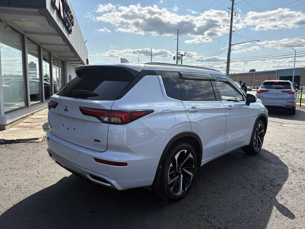 2024 Mitsubishi Outlander GT   CPO   7 PASS   S-AWC   LTHR   360 CAM   NAV in Oakville, Ontario - 8 - w1024h768px