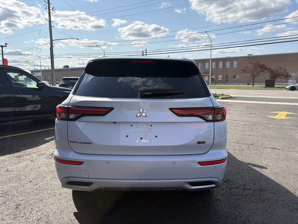 2024 Mitsubishi Outlander GT   CPO   7 PASS   S-AWC   LTHR   360 CAM   NAV in Oakville, Ontario - 7 - w1024h768px