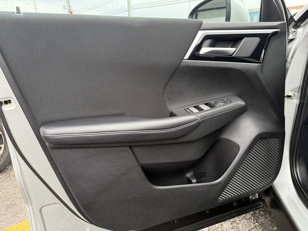 2024 Mitsubishi Outlander ES   CPO   S-AWC   7 PASS   CARPLAY   BLIND SPOT in Oakville, Ontario - 10 - w1024h768px