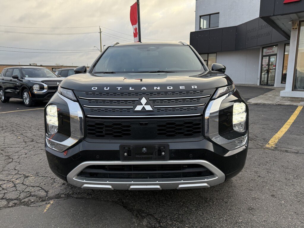 2024 Mitsubishi Outlander GT-P   S-AWC   PANO   360 CAM   BOSE   NAV in Oakville, Ontario - 3 - w1024h768px