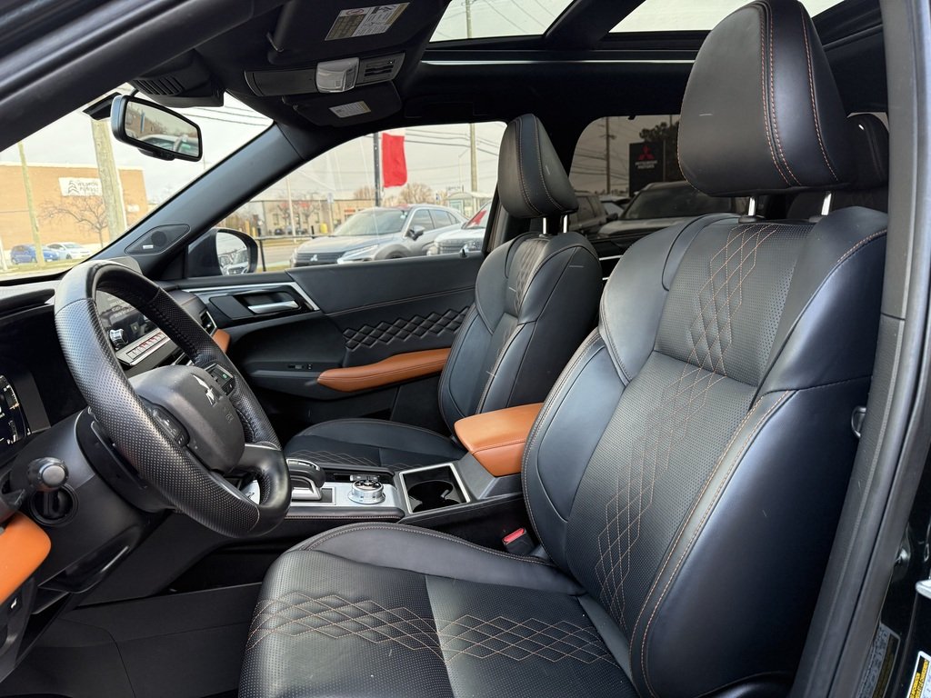 2024 Mitsubishi Outlander GT-P   S-AWC   PANO   360 CAM   BOSE   NAV in Oakville, Ontario - 12 - w1024h768px