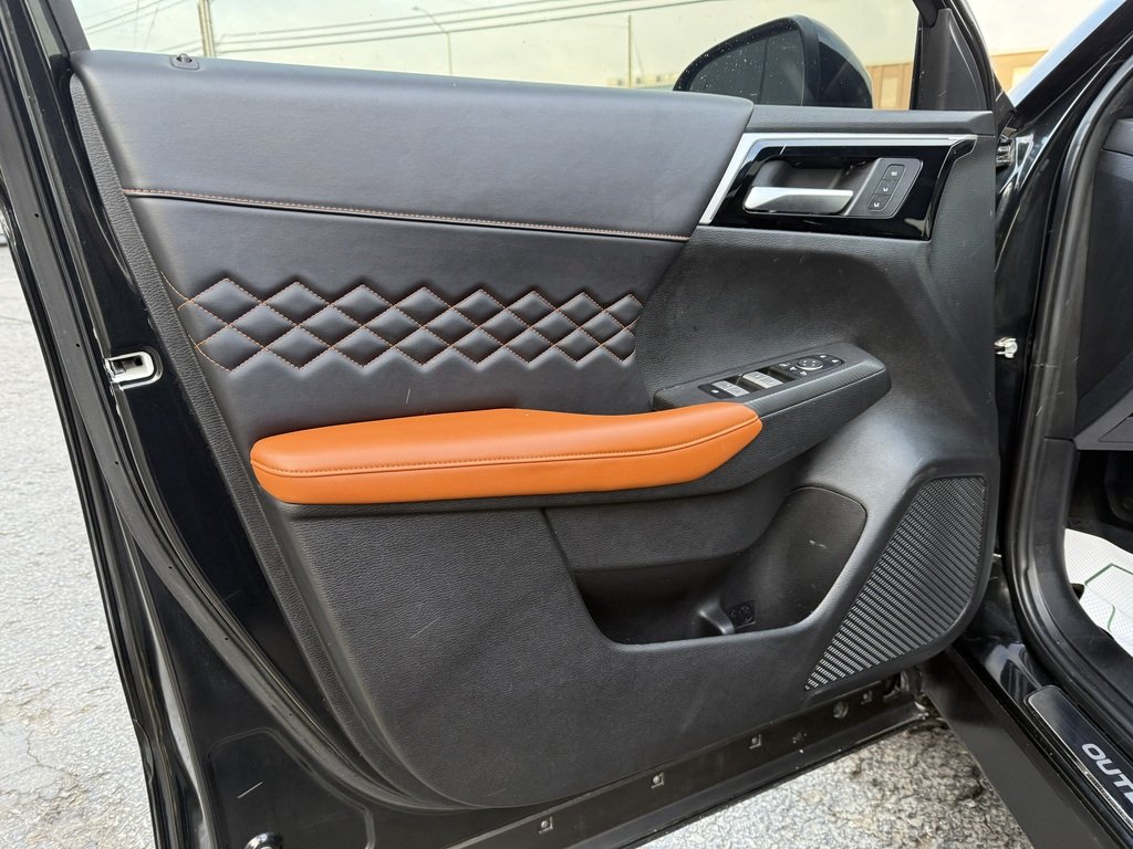 2024 Mitsubishi Outlander GT-P   S-AWC   PANO   360 CAM   BOSE   NAV in Oakville, Ontario - 10 - w1024h768px