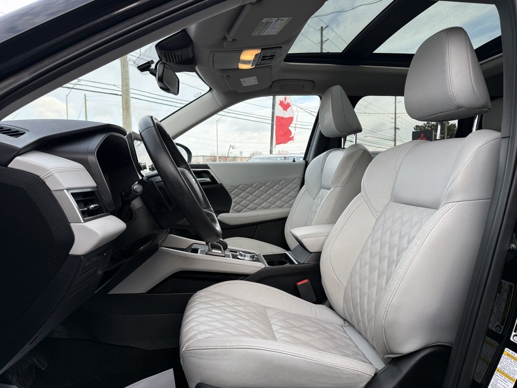 2024 Mitsubishi Outlander SEL   S-AWC   7 PASS   360 CAM   NAV   BLIND SPOT in Oakville, Ontario - 12 - w1024h768px