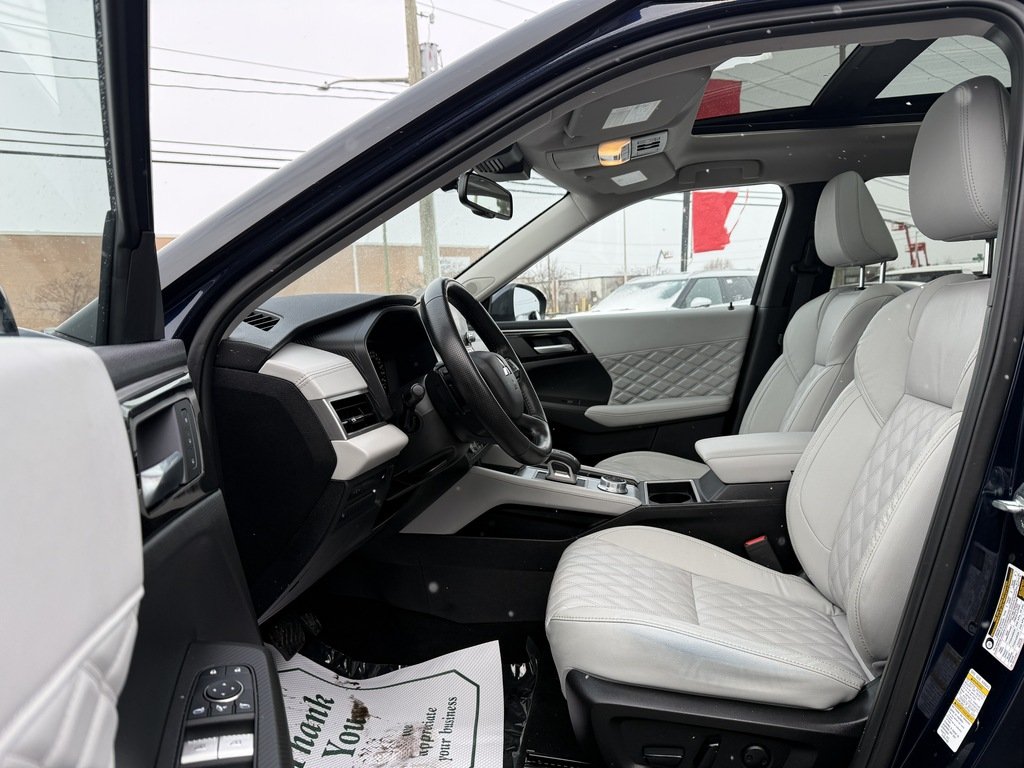 2024 Mitsubishi Outlander GT   S-AWC   CPO   7 PASS   HUD   BOSE   360 CAM in Oakville, Ontario - 11 - w1024h768px