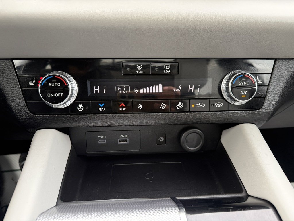 2024 Mitsubishi Outlander GT   S-AWC   CPO   7 PASS   HUD   BOSE   360 CAM in Oakville, Ontario - 17 - w1024h768px