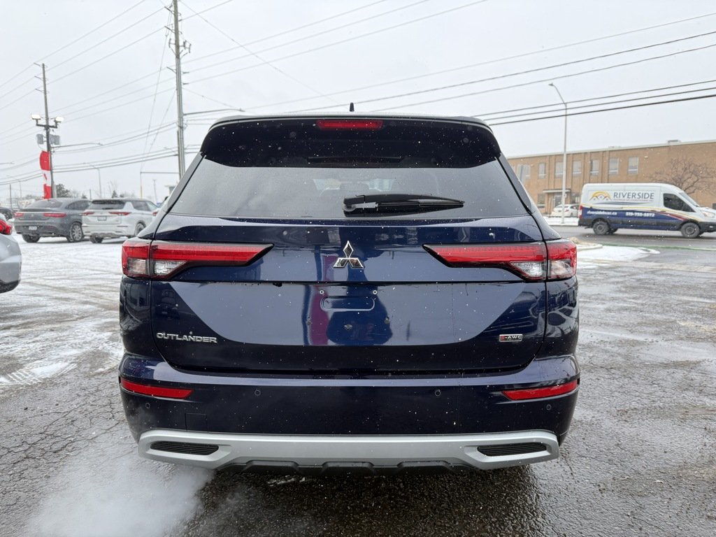 2024 Mitsubishi Outlander GT   S-AWC   CPO   7 PASS   HUD   BOSE   360 CAM in Oakville, Ontario - 7 - w1024h768px