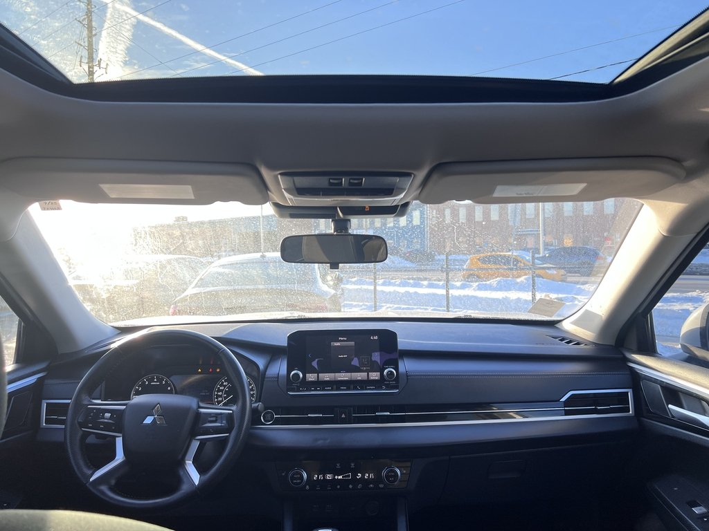 2024 Mitsubishi Outlander SE   S-AWC   7 PASS   PANO   HTD SEATS/STEERING in Oakville, Ontario - 19 - w1024h768px