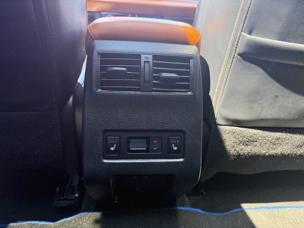 2024 Mitsubishi Outlander GT P  PHEV   PANO ROOF   LEATHER   NAV   360 in Oakville, Ontario - 21 - w1024h768px