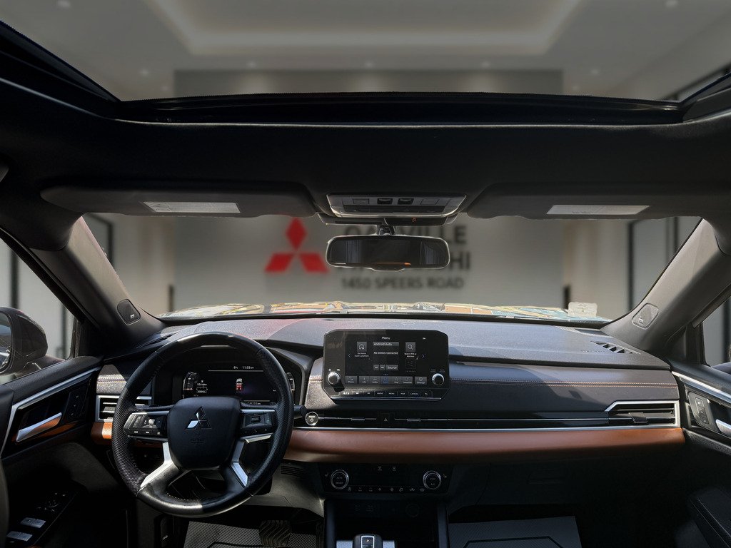 2024 Mitsubishi Outlander GT P  PHEV   PANO ROOF   LEATHER   NAV   360 in Oakville, Ontario - 13 - w1024h768px