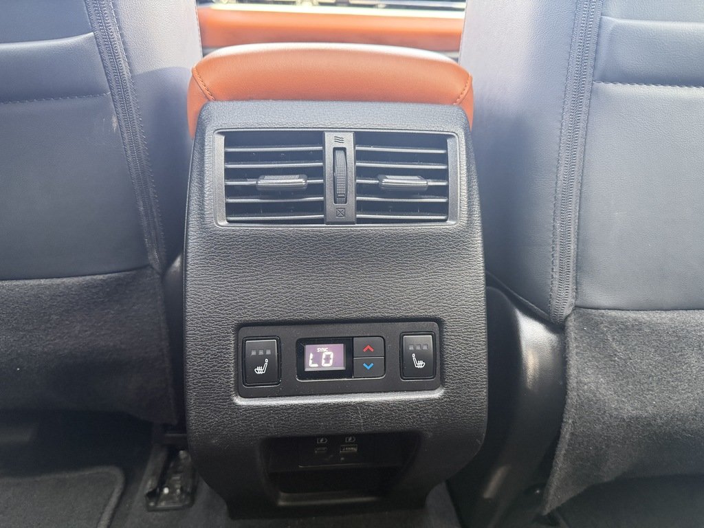 2024 Mitsubishi Outlander GT-P   CPO   RATES AS LOW AS 0.90%   7 PASS in Oakville, Ontario - 21 - w1024h768px
