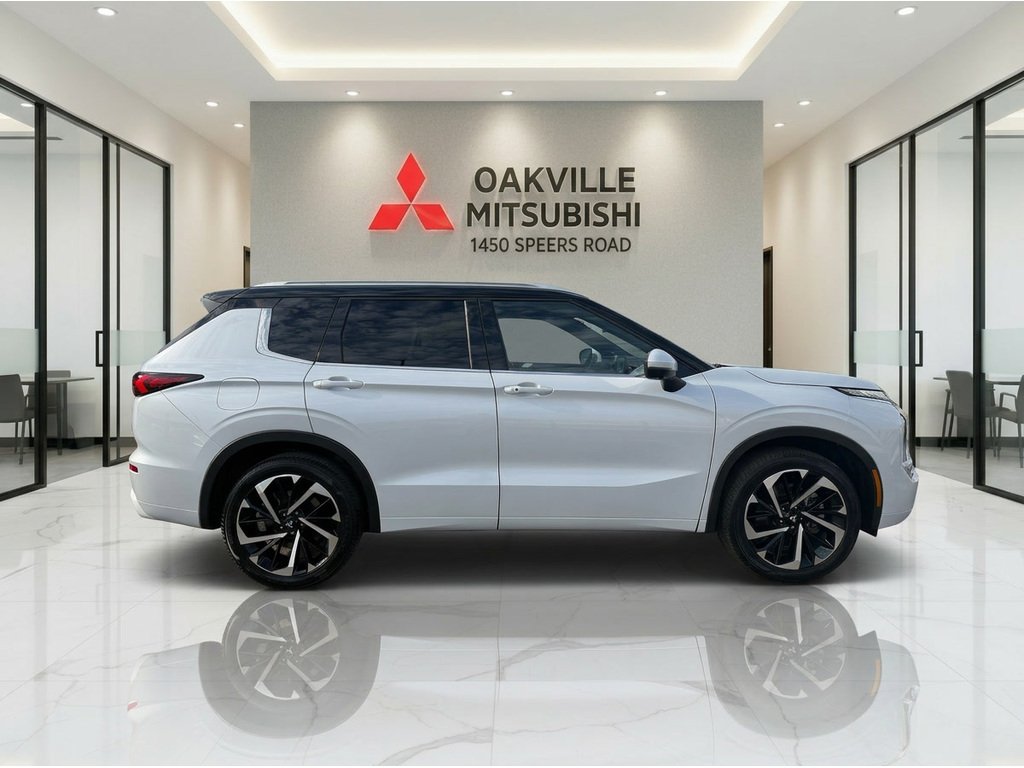 2024 Mitsubishi Outlander GT-P   CPO   RATES AS LOW AS 0.90%   7 PASS in Oakville, Ontario - 9 - w1024h768px