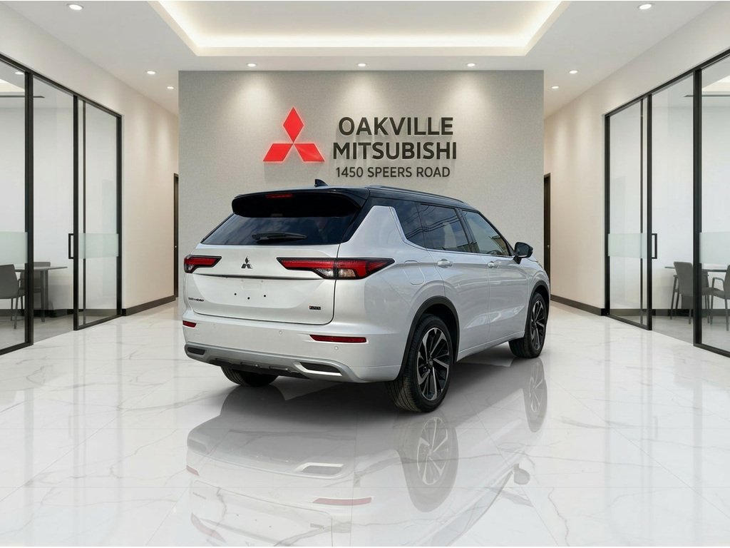 2024 Mitsubishi Outlander GT-P   CPO   RATES AS LOW AS 0.90%   7 PASS in Oakville, Ontario - 8 - w1024h768px
