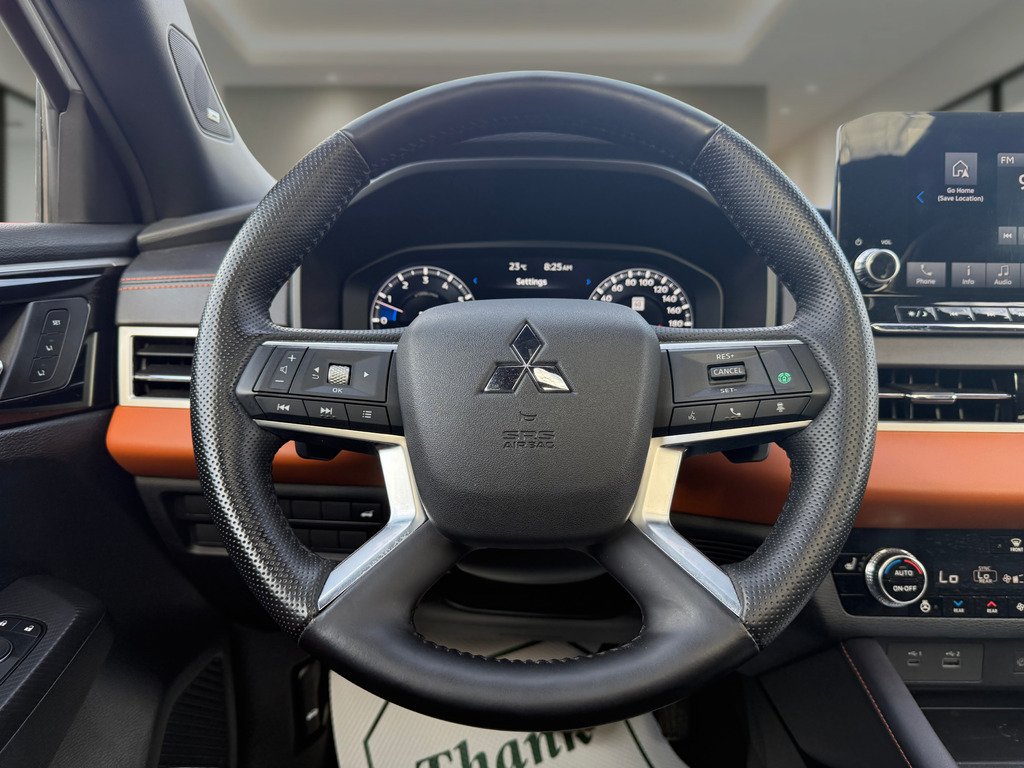 2024 Mitsubishi Outlander GT-P   CPO   RATES AS LOW AS 0.90%   7 PASS in Oakville, Ontario - 15 - w1024h768px